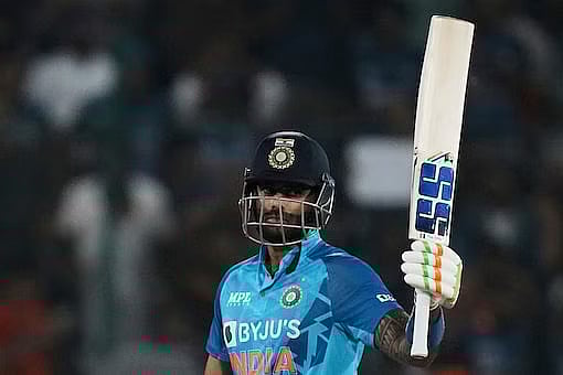 "T20 உலகக்கோப்பையின் நாயகன் இந்த வீரர்தான்" - இந்திய வீரரை புகழ்ந்து தள்ளிய டேல் ஸ்டெயின் !