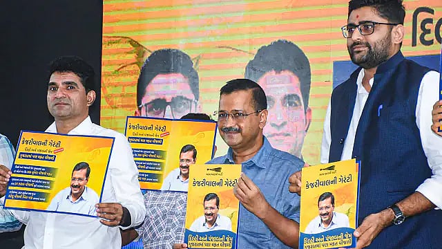 "என்னை முதல்வராக்குவதாக ஆசைக்காட்டினார்கள்.." - ஆம் ஆத்மி மணீஷ் சிசோடியாவின் குற்றசாட்டை மறுத்த CBI..