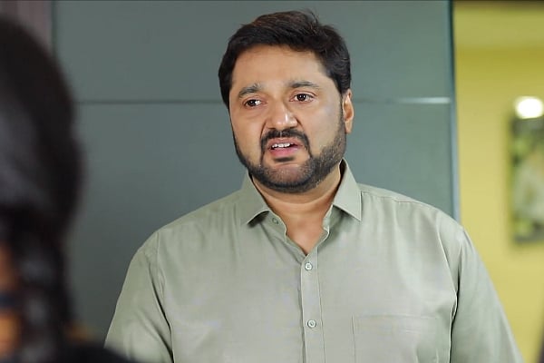 பிரபல தமிழ் சீரியல் நடிகரின் மனைவி மரணம்.. Diet இருந்ததால் வந்த சர்க்கரை நோய் காரணமா ?