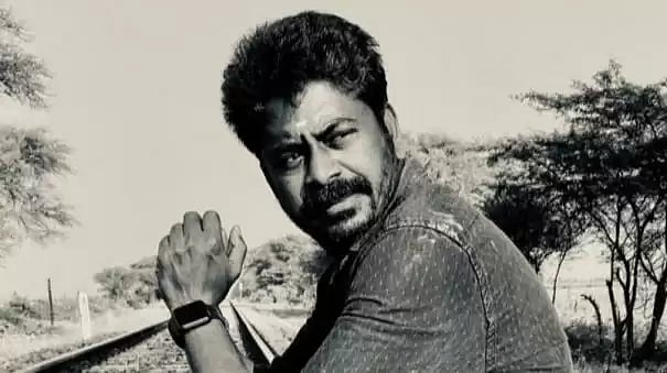 விஜய், ரஜினி பட பிரபல கலை இயக்குநர் சந்தானம் திடீர் மறைவு.. திரையுலகினர் சோகம் ! 