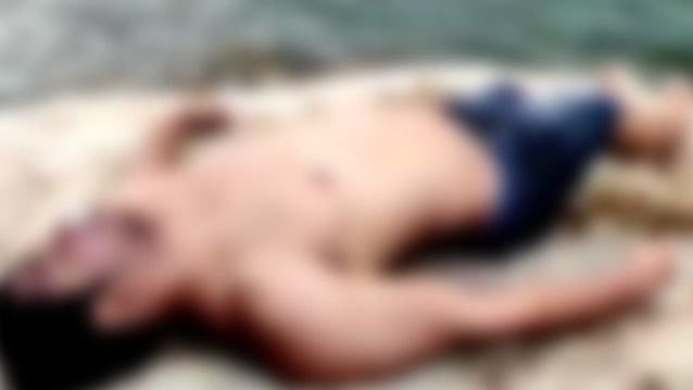 தன் உயிரை கொடுத்து மனைவி உயிரை காப்பாற்றிய கணவன்.. சுற்றுலா வந்த தம்பதிக்கு நடந்த சோகம்! 