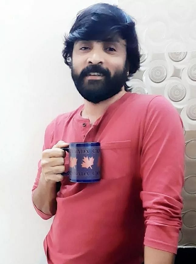 பண மோசடி புகார்.. பாடலாசிரியர் சினேகன், பாஜக பிரமுகர் மேல் வழக்குப்பதிவு ! நடந்தது என்ன ?