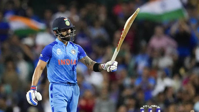 உலகக்கோப்பை T20-யின் அரசன் .. தென்னாபிரிக்க அணியுடனாக போட்டியில் மைல்கல்லை எட்டுவாரா கிங் கோலி ?