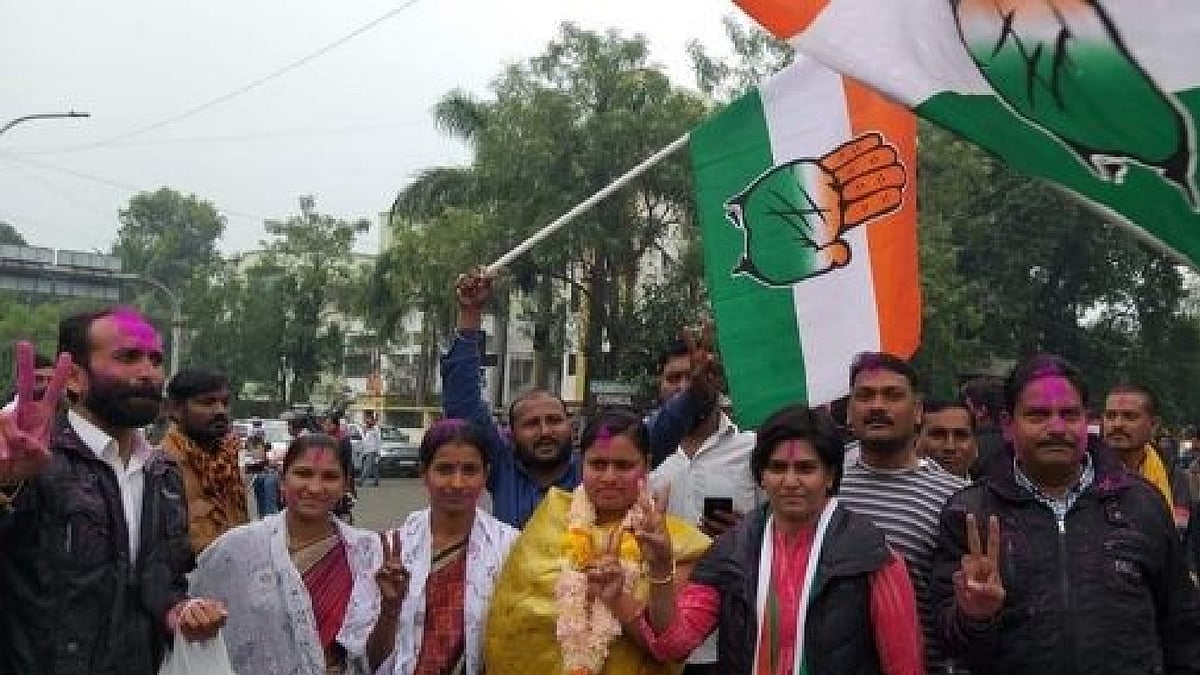 RSS அமைப்பின் தலைமை அமைந்துள்ள நாக்பூரில் வெற்றிக் கொடியேற்றிய காங்கிரஸ்.. பா.ஜ.க படுதோல்வி ! 