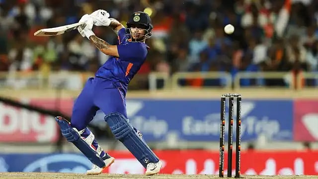 "நான் சதம் அடித்திருக்கலாம்,, ஆனால் எனக்காக விளையாட மாட்டேன்" -ரசிகர்களை நெகிழ வைத்த இளம்வீரரின் பேச்சு !