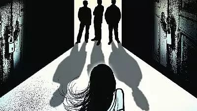 ராஜஸ்தான் :பாலியல் வன்கொடுமை செய்யப்பட்ட பெண்.. வெளியே தெரிந்தால் அவமானம் என பெண்ணை வெளியேற்றிய பெற்றோர்!