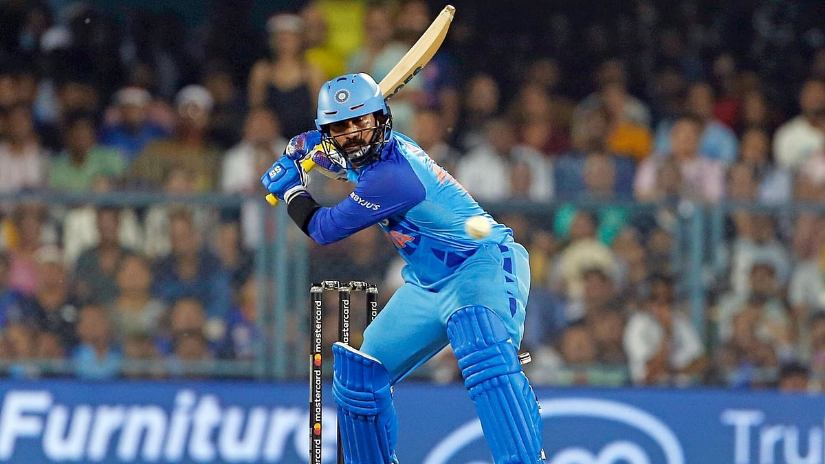 "தினேஷ் கார்த்திக்கிடமிருந்து கற்று கொள்ளுங்கள்" -இளம் வீரருக்கு அறிவுரை வழங்கிய முன்னாள் வீரர் ! 