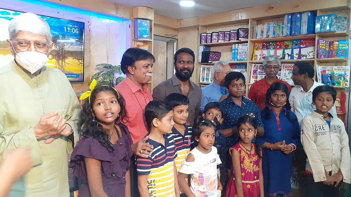 "குழந்தைகளுக்கான படங்கள் : இயக்குநர்களுக்கு பக்குவம் இல்லை.." -  இயக்குநர் வெற்றிமாறன் பேட்டி !