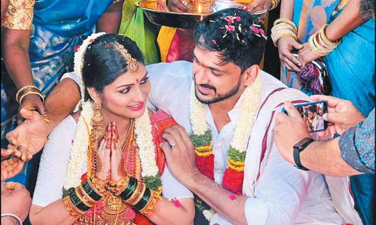 'என்னை பழி வாங்கிட்டேல்லா, இப்ப சந்தோஷமா'-நடிகையை தாக்கிய வழக்கில் சிறைக்கு செல்லுமுன் கதறிய நடிகர் அரணவ்