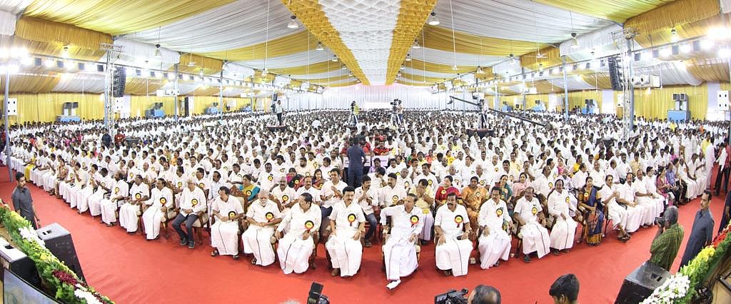 தி.மு.க பொதுக்குழுக் கூட்டம்.. தலைவராக மு.க.ஸ்டாலின் தேர்வு: புகைப்படத் தொகுப்பு இங்கே!