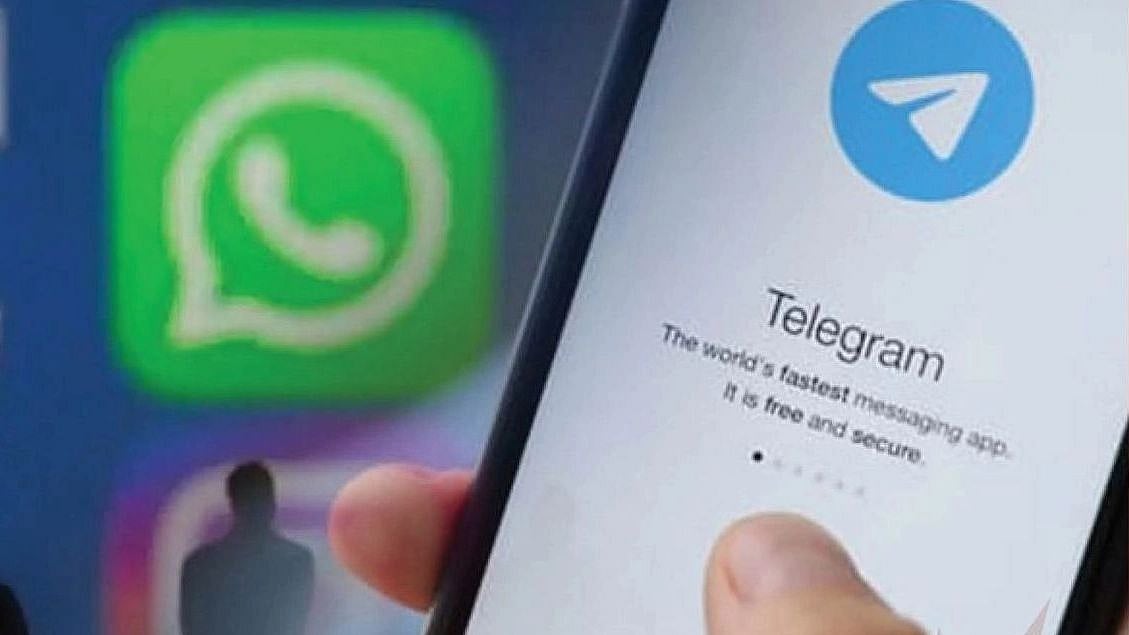 வாட்ஸ்-அப் சேவை திடீர் முடக்கம்.. டெலிகிராமுக்கு அடித்த ஜாக்பாட் : 1 மணி நேரத்தில் குவிந்த பயனாளர்கள் !