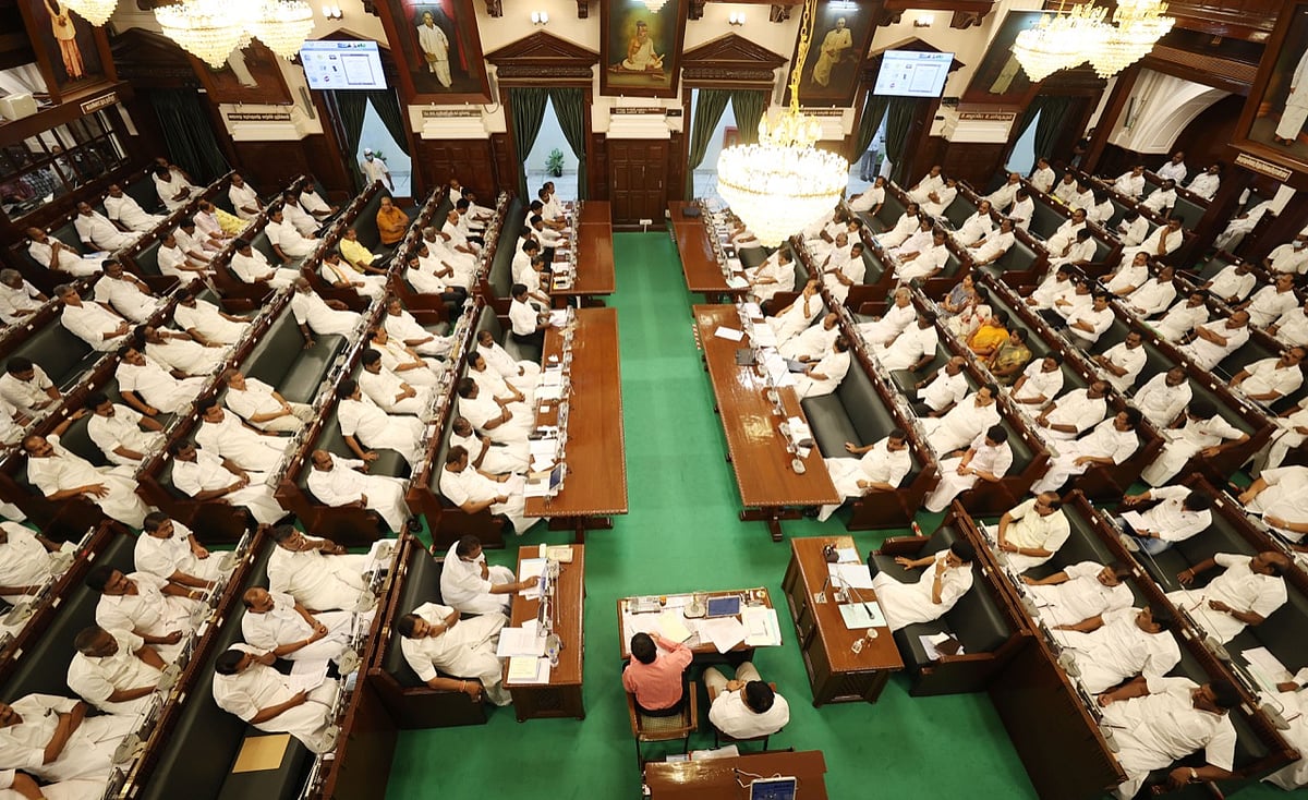 “இந்தியாவின் ஒருமைப்பாட்டுக்கு பேராபத்து” : இந்தித் திணிப்புக்கு எதிரான தீர்மானத்தில் முதல்வர் உரை !