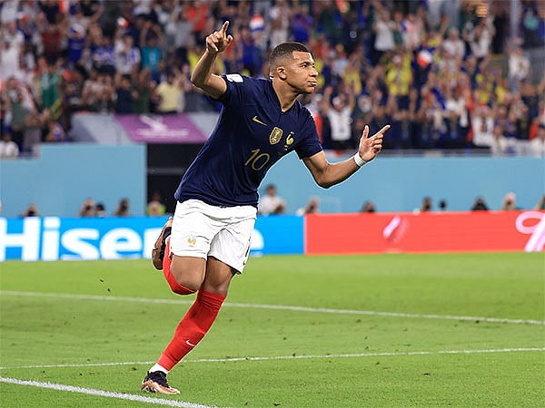 FIFA உலகக்கோப்பை.. Messi,Ronaldo படைத்த சாதனை.. வரலாற்றை மாற்றிய France.. சாதிக்ககாத்திருக்கும் Mbappe!