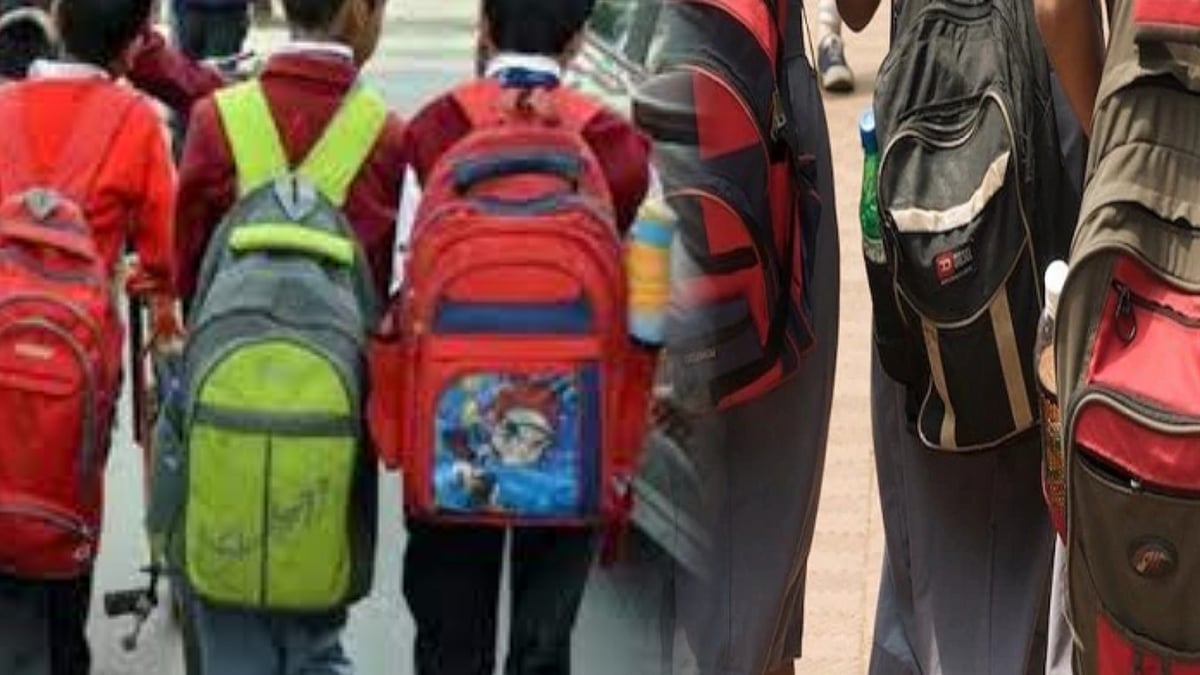 8,9ம் வகுப்பு மாணவர்களின் பைகளில் ஆணுறைகள், கருத்தடை மாத்திரைகள்.. பாஜக ஆளும் கர்நாடகாவின் அவலம் ! 