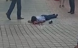 திட்டிய ஆசிரியர்.. 14வது மாடியிலிருந்து குதித்த 10ம் வகுப்பு மாணவன்: பெங்களூருவில் பதறவைக்கும் சம்பவம்!