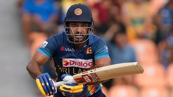 வெளியேற தடை.. கையில் Location Tracker.. இலங்கை வீரருக்கு ஆப்பு வைத்த  ஆஸ்திரேலிய நீதிமன்றம் ! 