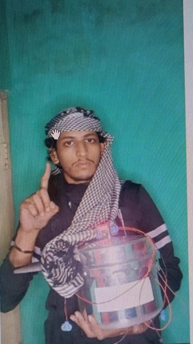 மங்களூரு ஆட்டோ குண்டுவெடிப்பு சம்பவம் : வாடகை வீட்டில் வெடி பொருள் கண்டுபிடிப்பு - வெளிவந்த பகீர் தகவல் !