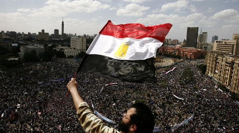 அனைவரும் சராசரி மக்கள் அல்ல.. கோபம் திசைதிருப்பப்பட்டு முதலாளித்துவம் மக்களை ஏமாற்றுவது எப்படி ?