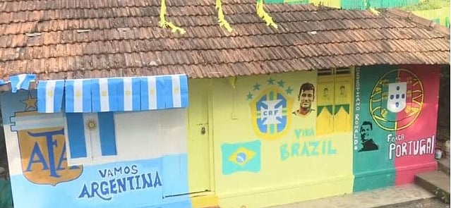 #FIFA2022 :உலகக்கோப்பையை நேரலையில் பார்க்க தனி வீட்டையே வாங்கிய கேரள ரசிகர்கள் ! viral புகைப்படம் !