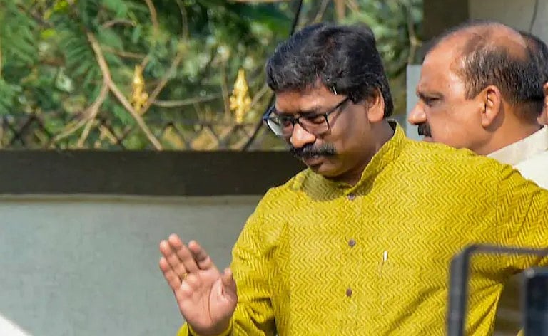 'முடிந்தால் என்னை கைது செய்யுங்கள்'.. அமலாக்கத்துறைக்கு சவால் விட்ட ஜார்கண்ட் முதல்வர் ஹேமந்த் சோரன்!