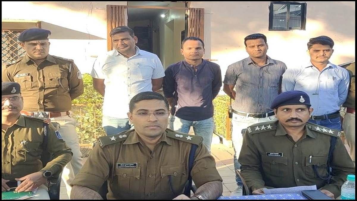 ரூ.10 லட்சம் இன்சூரன்ஸ் பணத்திற்காக தந்தையை கொலை செய்த மகன்.. காட்டிக் கொடுத்த CCTV : ம.பி-யில் பகீர்!