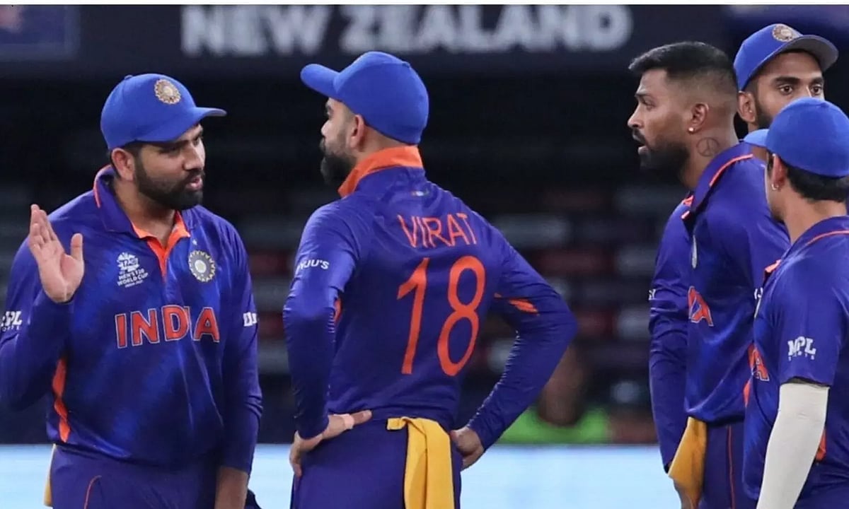 இனி இவர்களுக்கு T20 போட்டியில் இடம் இல்லை..  BCCI-யின் புதிய திட்டத்தால் மூத்த வீரர்கள் அதிர்ச்சி!