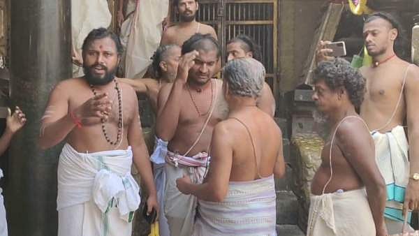 சிதம்பரம் நடராஜர் கோயிலை தீட்சிதர்கள் ஒன்றும் கட்டவில்லை..பதில் சொல்வது அவர்கள் கடமை: அமைச்சர் சேகர்பாபு!