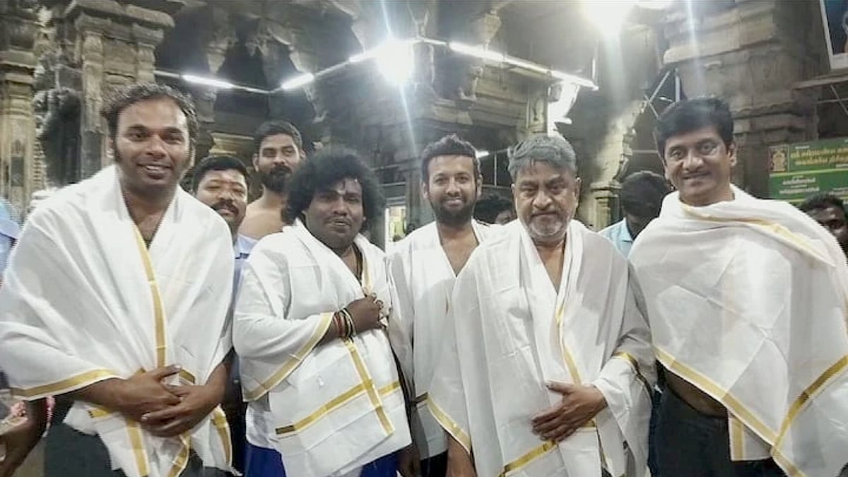 "விவேக் சாருக்கு நிறைய விஷயங்கள் தெரியும்.. ஆனா எனக்கு அப்படி இல்ல.." - புகழ்ந்து தள்ளிய யோகிபாபு !