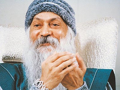 சந்திரமோகன் ஜெயின் எப்படி ஓஷோவாக மாறினார்.. அறியப்படாத சில தகவல்கள் இங்கே!