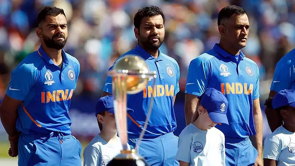 ரோஹித்,கோலி சாதனையை யாரும் முடியடிக்கலாம், ஆனால் தோனியின் சாதனையை ஏதும் செய்யமுடியாது! -கம்பிர் புகழாரம்!