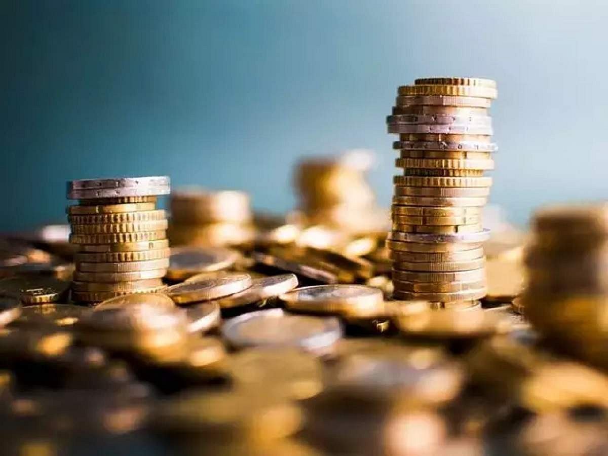 லாட்டரியில் வென்ற ரூ.248 கோடி.. குடும்பத்தாரிடம் இருந்த தகவலை மறைத்த நபர்.. வெளிவந்த விநோத காரணம் !