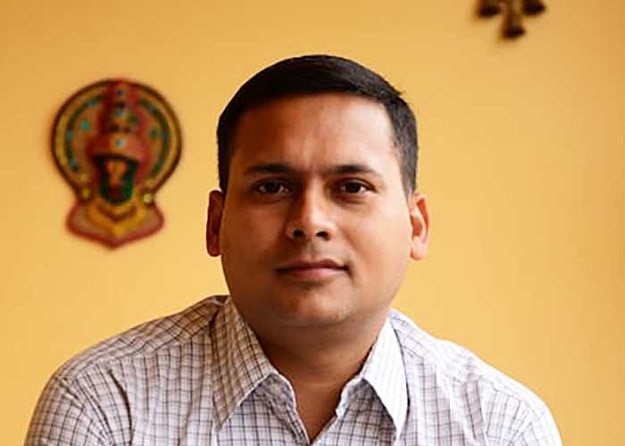 The Wire ஆசிரியர்கள் வீட்டில் சோதனை.. செல்போன் - சேலப்டாப் பறிமுதல்: பழிவாங்கப்படும் பத்திரிகையாளர்கள்!