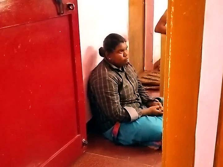 ‘சூடு வைத்து கொடுமை’ - குழந்தையை பார்த்துக்கொள்வதாக கூறி கொலை செய்த தம்பதி.. அதிரடியாக கைது செய்த போலிஸ்!