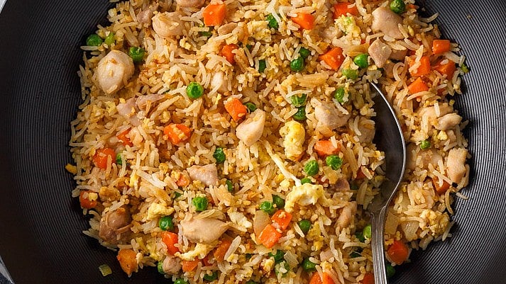 சிக்கன் ரைஸ் சாப்பிட்டதால் இளைஞர் உயிரிழப்பா?.. துயரத்தில் முடிந்த பிறந்தநாள் கொண்டாட்டம்!