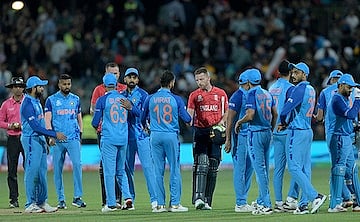 "ரோஹித் இல்லை, இந்திய அணியில் இருந்து இவர் விலகினால் எல்லாம் சரியாகும்" - ஹர்பஜன் சிங் அதிரடி கருத்து !