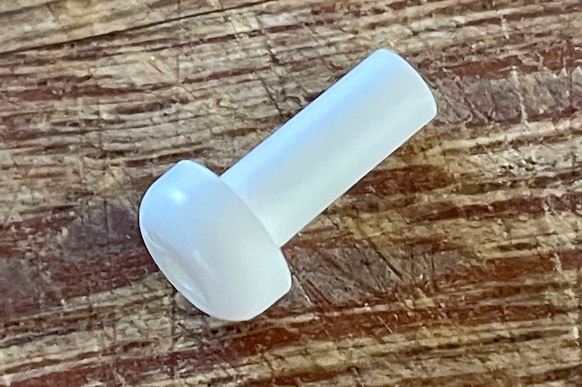 5 ஆண்டுகள் காதில் சிக்கியிருந்த மர்ம பொருள்.. பரிசோதனையில் தெரியவந்த உண்மை.. அரண்டுபோன மருத்துவர்கள் !