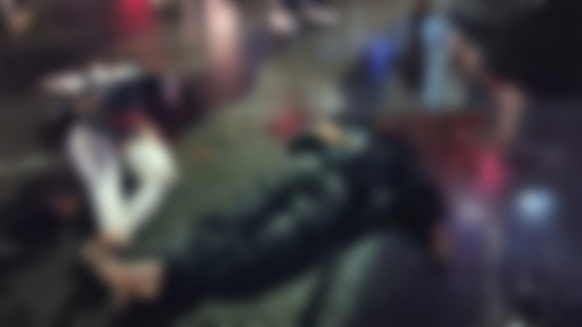 U Turn எடுக்கும் போது குறுக்கே வந்த லாரி.. விரைவில் திருமணம் செய்ய இருந்த காதல் ஜோடிக்கு நேர்ந்த துயரம்!