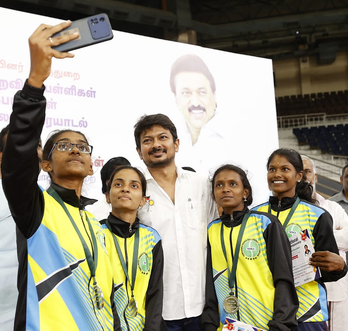 "எதிரிகள் எறிந்த ஆயுதத்தை ஒரே பதிலால் மொக்கை ஆயுதமாக்கிய அமைச்சர் உதயநிதி ஸ்டாலின்": சிலந்தி!