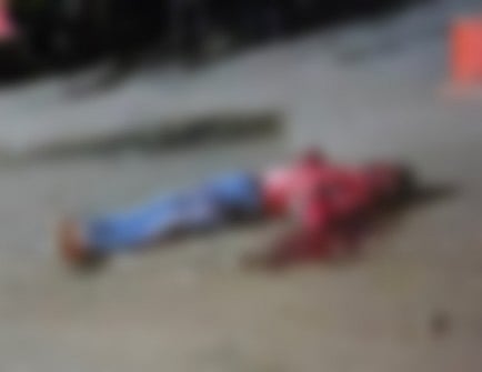 நடுரோட்டில் வாலிபர் வெட்டி படுகொலை.. கர்நாடகாவில் நடந்த அதிர்ச்சி தரும் ஆணவக்கொலை!