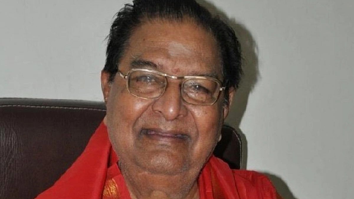 'பஞ்சதந்திரம்' படத்தில் நடித்த பிரபல நடிகர் மரணம்.. இந்திய திரையுலகத்தினர் அதிர்ச்சி!