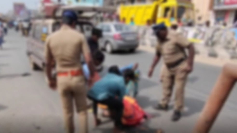 திருமணமான 2 மாதத்திலேயே நடந்த கொடூரம்.. கணவன் கண்முன்னே மனைவி உயிரிழந்த சோகம்!