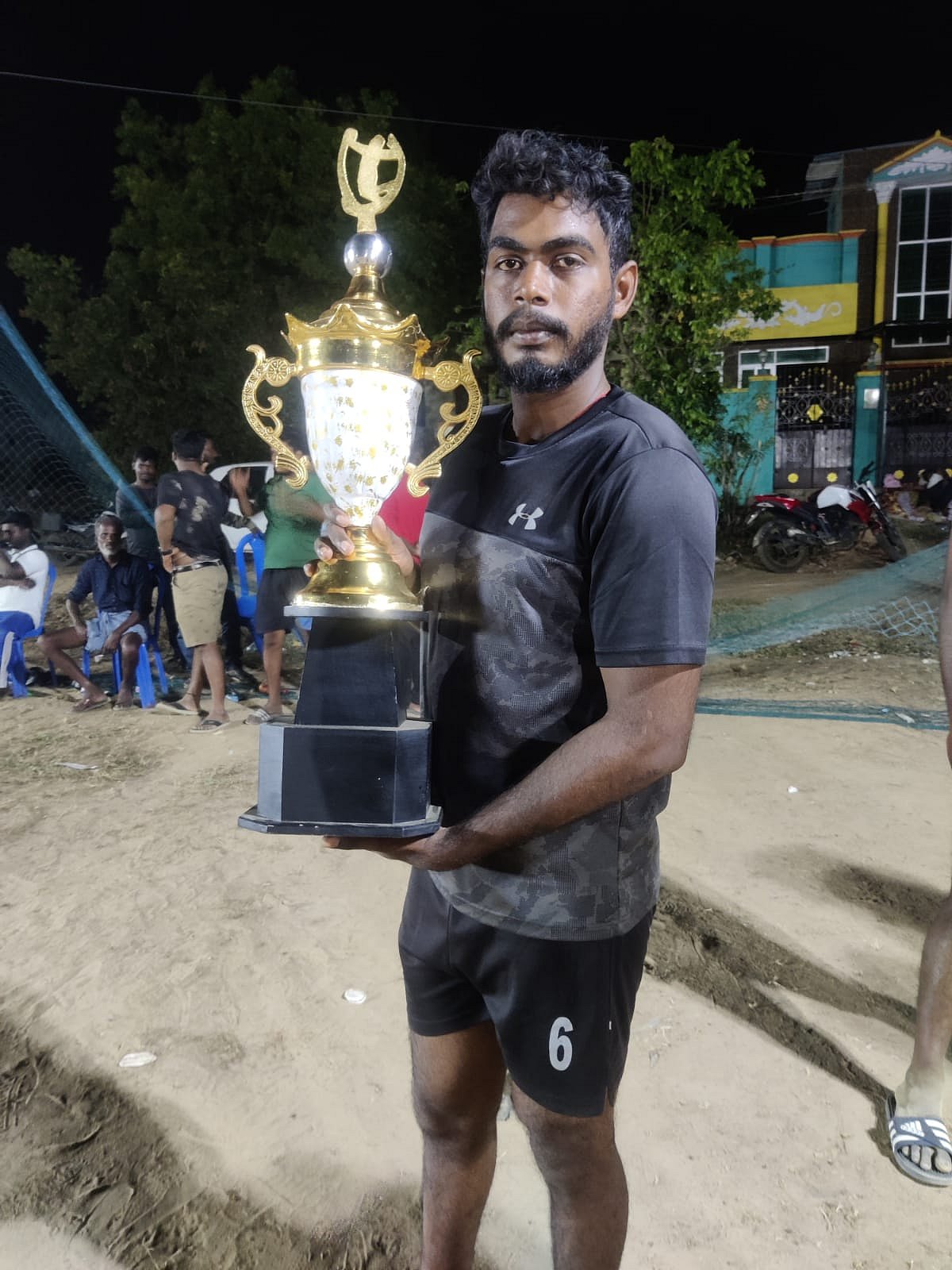 நேபாளத்தில் விளையாட சென்ற இடத்தில் திடீரென உயிரிழந்த தமிழக வீரர்.. அமைச்சர் உருக்கமாக அஞ்சலி!