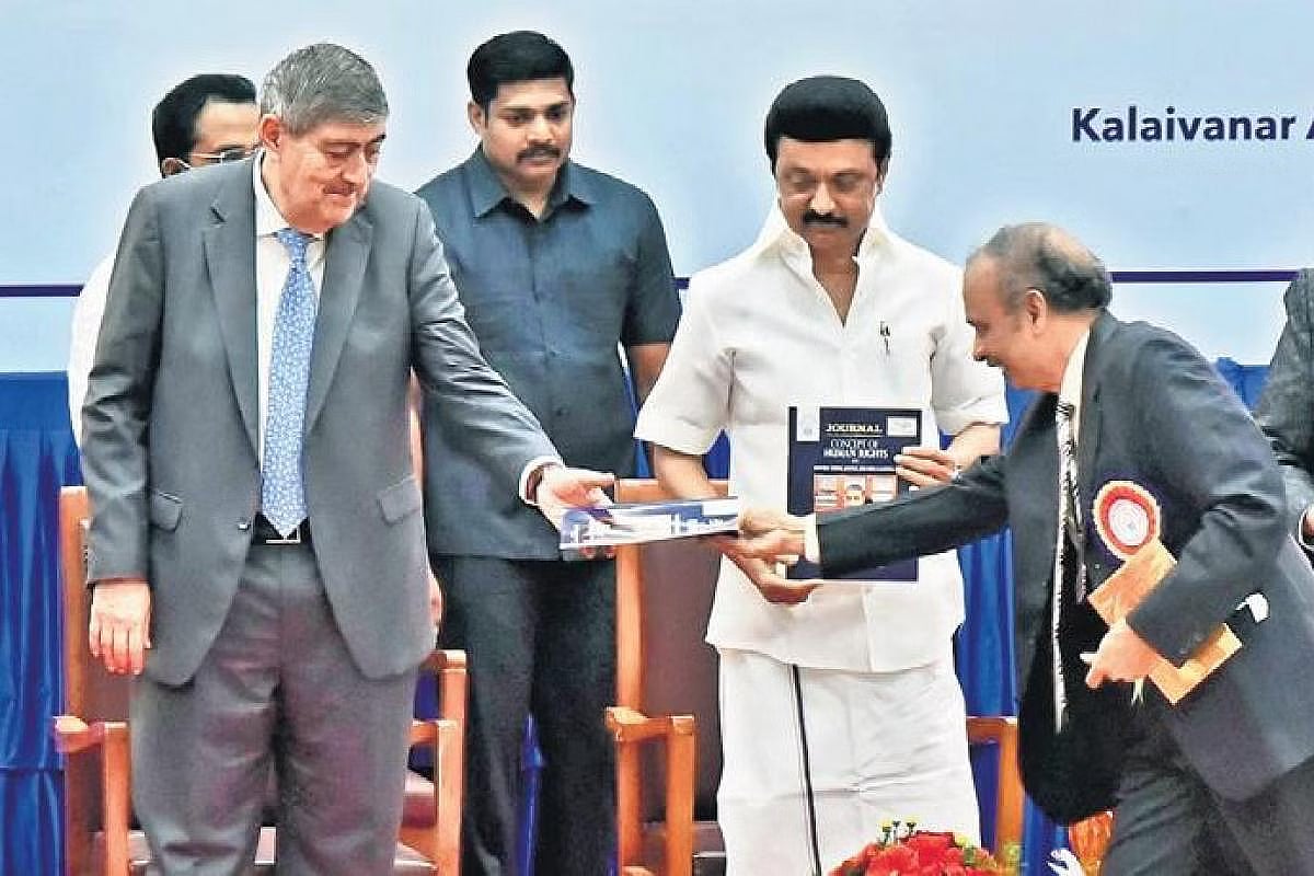 விரைவில் சென்னை உயர்நீதிமன்றத்தில் வழக்காடு மொழியாக தமிழ்.. முதல்வரின் முயற்சிக்கு கிடைத்த 2-வது வெற்றி !