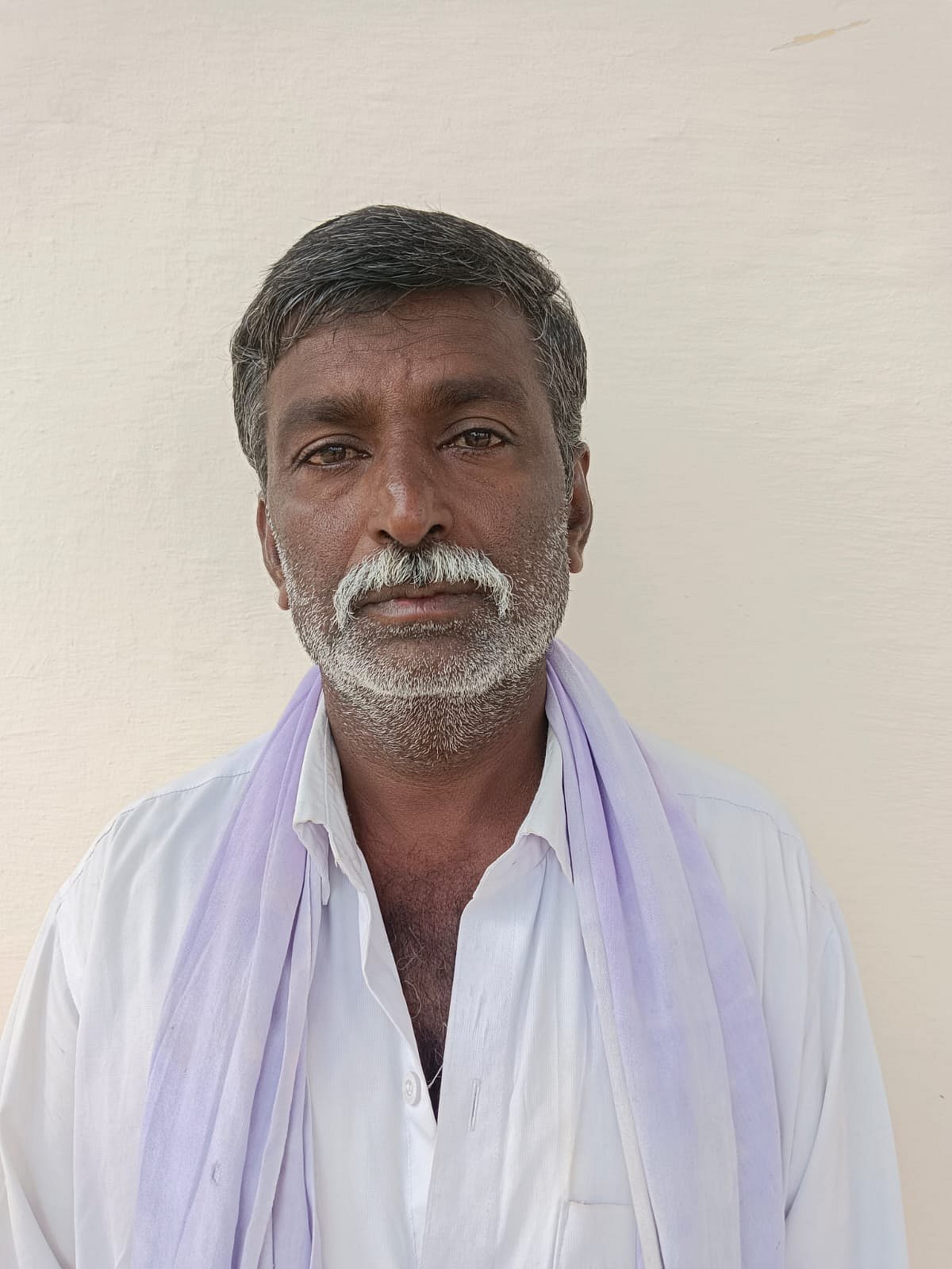 விளையாடும் போது ட்ரிகரை அழுத்திய அண்ணன்.. தலையில் குண்டு பாய்ந்து தம்பி பரிதாப பலி!