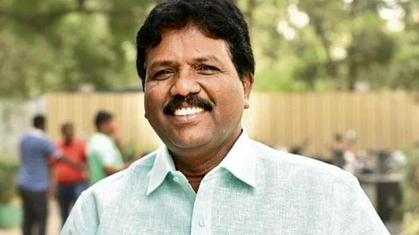 "நரிக்குறவன் என குறிப்பிடாமல் நரிக்குறவர் என அழைக்கவேண்டும்" -விழுப்புரம் MP ரவிக்குமார் வலியுறுத்தல்!