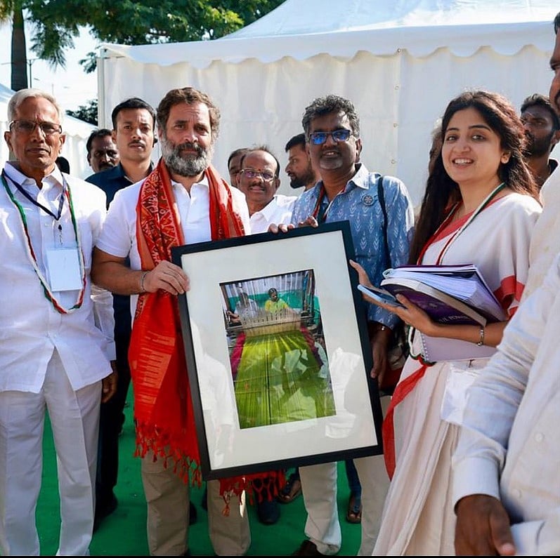 “இதோடு தான் வாழனும்..” - சமந்தாவை தொடர்ந்து அரியவகை நோயால் பாதிக்கப்பட்டிருக்கும் பிரபல தமிழ்ப்பட நடிகை !