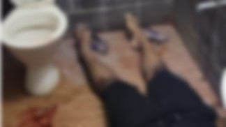 கல்லூரி கழிவறையில் மாணவர் எடுத்த விபரீத முடிவு.. அதிர்ச்சியடைந்த சக மாணவர்கள்!