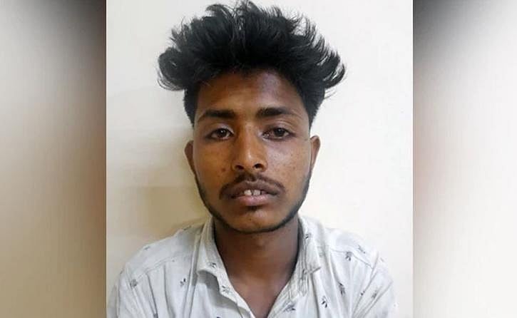 தந்தையை 30 துண்டுகளாக வெட்டி கொடூரமாக கொன்ற மகன்.. காரணத்தை கேட்டு அதிர்ந்த கர்நாடக போலிஸ் !