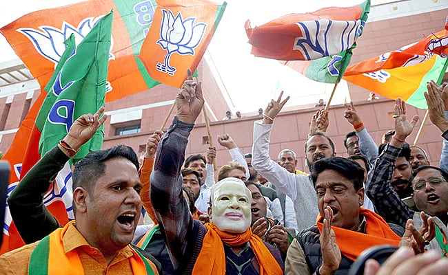 BJP-யின் பீடம் ஆடத் தொடங்கி விட்டது; டெல்லி,இமாச்சல் தேர்தல் முடிவு உணர்த்திடும் பாடம்- சிலந்தி கட்டுரை!