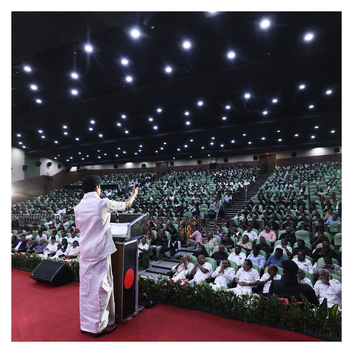 "திராவிட இயக்கத்தை எந்தக் கொம்பனாலும் அசைக்க முடியாது": முதலமைச்சர் மு.க.ஸ்டாலின் அனல் பறக்கும் பேச்சு!